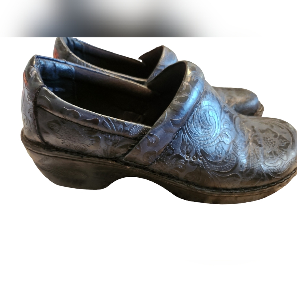 Boc Clogs - image 2